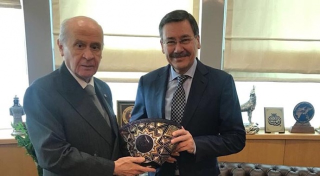 Melih Gökçek'ten Bahçeli'nin sözlerine cevap! Melih Gökçek'ten Bahçeli'nin sözlerine cevap!