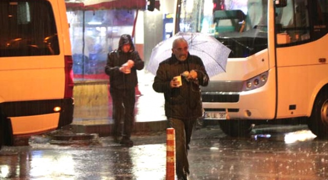 Meteoroloji'den uyarı üstüne uyarı! Kar, fırtına... Meteoroloji'den uyarı üstüne uyarı! Kar, fırtına...