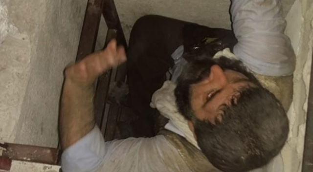 Öz babasını böyle yakalattı!