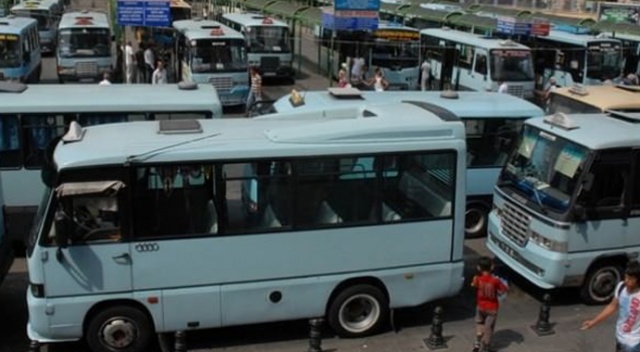 Taksi, minibüs ve dolmuş ücretlerine zam geliyor Taksi, minibüs ve dolmuş ücretlerine zam geliyor