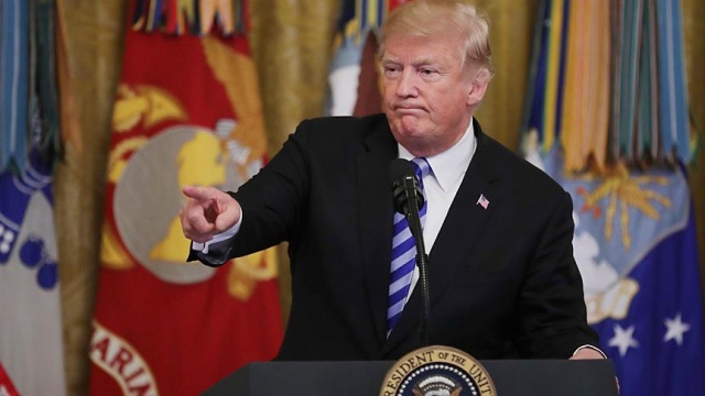 Trump&#039;tan Pentagon bütçesine kısıtlama