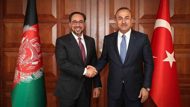 Bakan Çavuşoğlu, Afgan mevkidaşı ile telefonda görüştü Bakan Çavuşoğlu, Afgan mevkidaşı ile telefonda görüştü