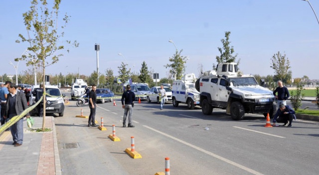 Eşine sokak ortasında kurşun yağdırdı