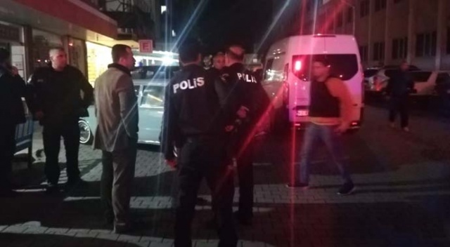 Hasanbeyli İlçe Belediye Başkanı Koca'ya silahlı saldırı Hasanbeyli İlçe Belediye Başkanı Koca'ya silahlı saldırı