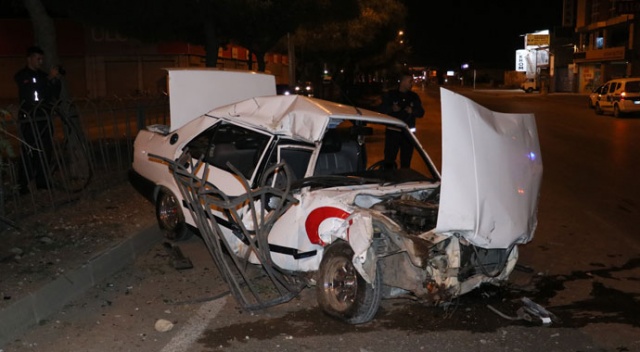 Hurdaya dönen araçtan sağ çıktı
