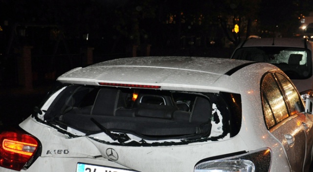 İnegöl&#039;de 5 araç birbirine girdi