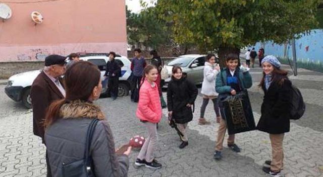 İstanbul'da yangın paniği, eğitime 1 gün ara verildi İstanbul'da yangın paniği, eğitime 1 gün ara verildi