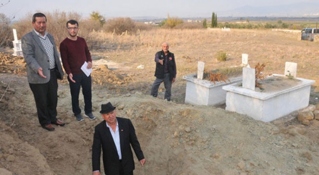 Mahallelinin 'defineci' isyanı: Huzurumuz kalmadı, gerekirse nöbet tutacağız Mahallelinin 'defineci' isyanı: Huzurumuz kalmadı, gerekirse nöbet tutacağız