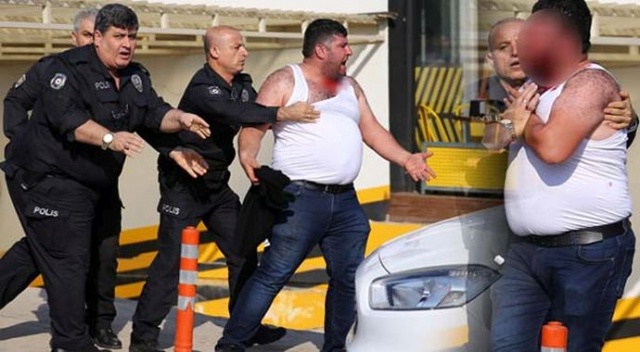 Park kavgasında kan gövdeyi götürdü! Park kavgasında kan gövdeyi götürdü!