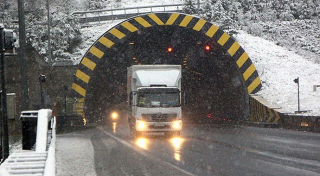 TEM’i kullanacaklar dikkat! Bolu’da kar bastırdı… İşte son durum