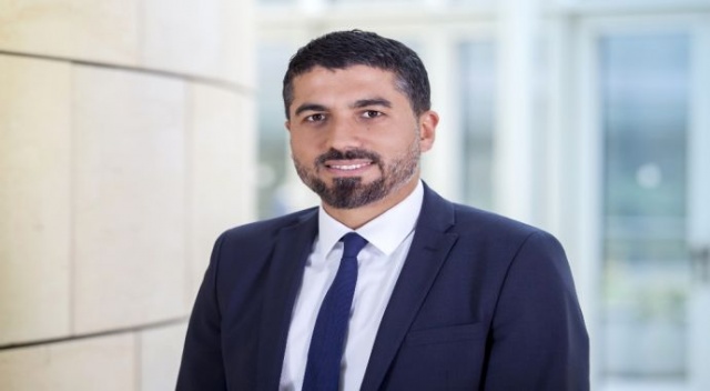 Türk kökenli vekil Alman meslektaşının hayatını kurtardı