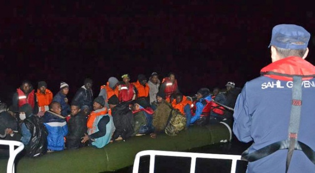 Yasa dışı yurt dışına geçmeye çalışan 40 kişi yakalandı Yasa dışı yurt dışına geçmeye çalışan 40 kişi yakalandı