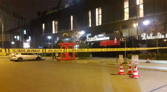 Ataşehir&#039;de gece kulübüne silahlı saldırı: 5 yaralı