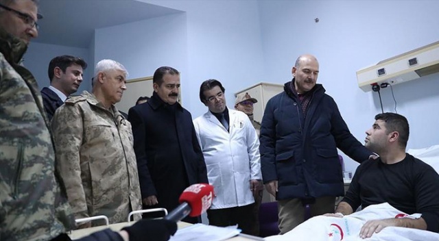 Bakan Soylu yaralı askerleri ziyaret etti Bakan Soylu yaralı askerleri ziyaret etti