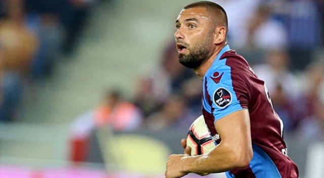 Burak Yılmaz, Beşiktaş'la anlaştı! İşte alacağı ücret... Burak Yılmaz, Beşiktaş'la anlaştı! İşte alacağı ücret...
