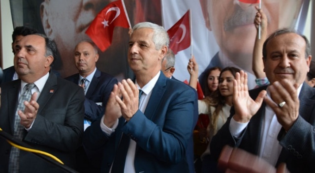 CHP'li belediye başkanı partisinden istifa etti CHP'li belediye başkanı partisinden istifa etti