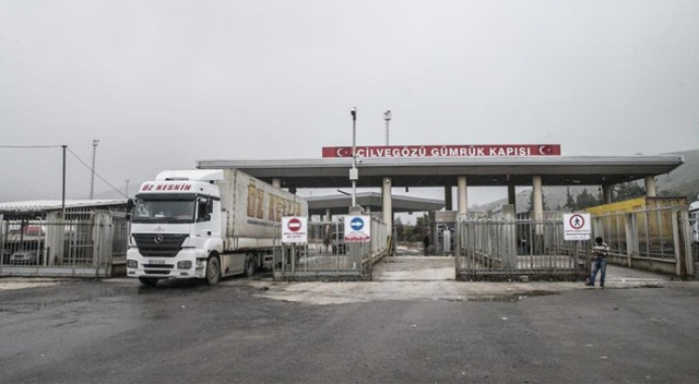 Cilvegözü'nden yaklaşık 95 bin tır geçti Cilvegözü'nden yaklaşık 95 bin tır geçti