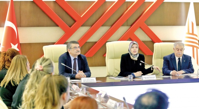 Engelli dostları ödüllendirilecek Engelli dostları ödüllendirilecek