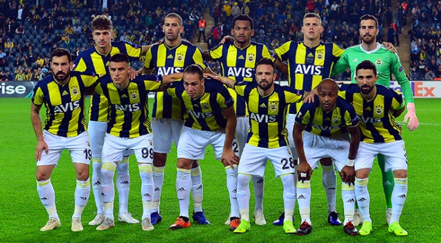 Fenerbahçe’de 14 futbolcunun sözleşmesi sona eriyor