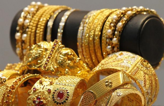 Gram altın 216 lira seviyelerinde Gram altın 216 lira seviyelerinde