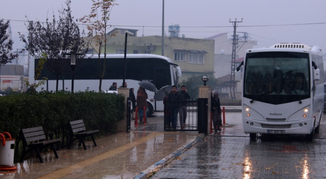 Hatay&#039;da şiddetli yağış hayatı olumsuz etkiledi