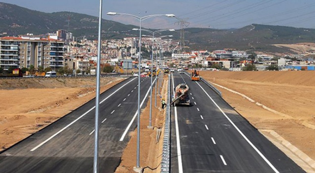 İstanbul-İzmir otoyol güzergahında gayrimenkul fiyatları yüzde 36 arttı İstanbul-İzmir otoyol güzergahında gayrimenkul fiyatları yüzde 36 arttı