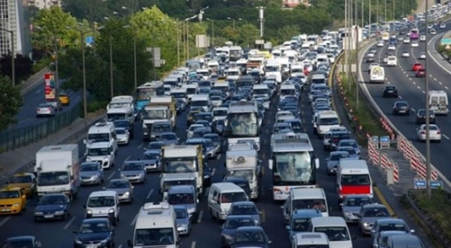İstanbullular dikkat! Bazı yollar trafiğe kapatılacak (3 Aralık İstanbul yol durumu) İstanbullular dikkat! Bazı yollar trafiğe kapatılacak (3 Aralık İstanbul yol durumu)