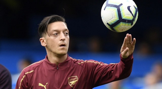 Mesut Özil, Arsenal’dan ayrılıyor Mesut Özil, Arsenal’dan ayrılıyor