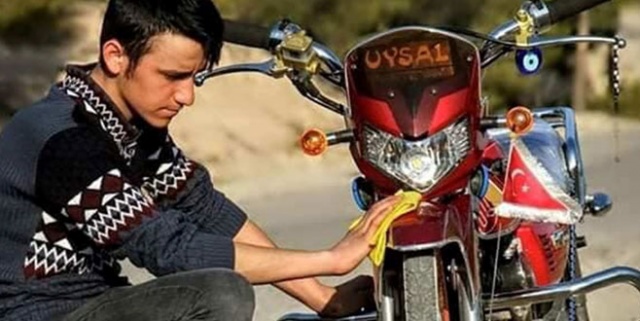 Motosikletler çarpıştı: 1 ölü, 1 yaralı Motosikletler çarpıştı: 1 ölü, 1 yaralı