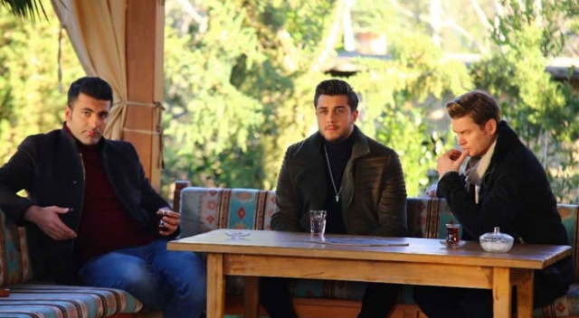 Onur Seyit Yaran Kalk Gidelim'e geri döndü Onur Seyit Yaran Kalk Gidelim'e geri döndü