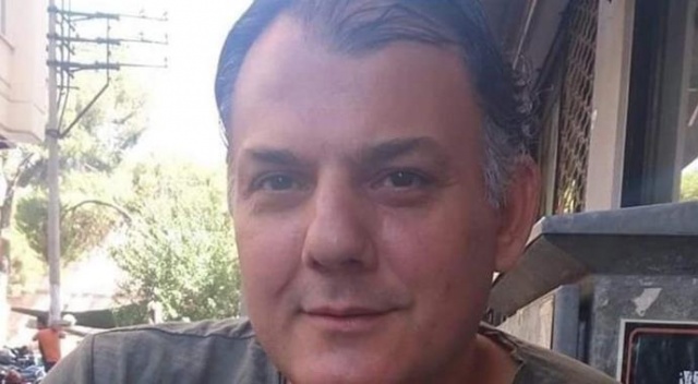Park halindeki tıra çarpan taksi şoförü öldü
