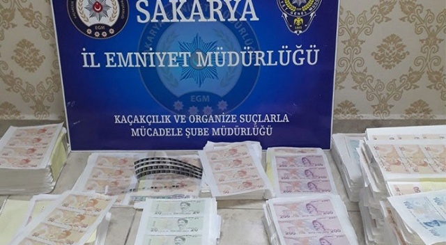 Sakarya&#039;da 1 milyon 819 bin 200 TL sahte para ele geçirildi