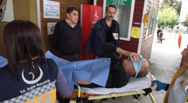 Tuvalete giderken belindeki silah ateş aldı, kalçasından yaralandı Tuvalete giderken belindeki silah ateş aldı, kalçasından yaralandı