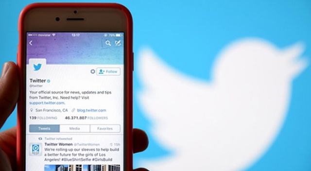 Twitter'da 'kronolojik zaman tüneli' geri dönüyor Twitter'da 'kronolojik zaman tüneli' geri dönüyor