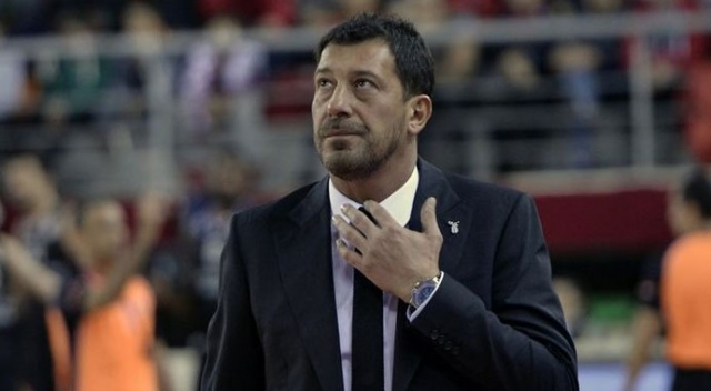 Ufuk Sarıca'nın babası Aydın Sarıca vefat etti Ufuk Sarıca'nın babası Aydın Sarıca vefat etti