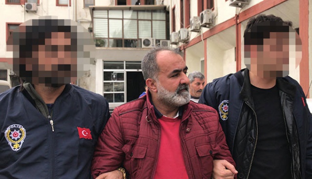 Cinayet şüphelisi önce televizyona çıktı sonra kahvede oyun oynarken yakalandı Cinayet şüphelisi önce televizyona çıktı sonra kahvede oyun oynarken yakalandı