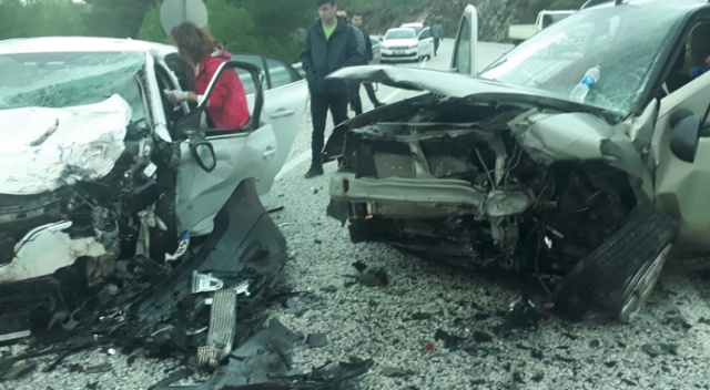Datça’da trafik kazası 2 kişi ağır yaralandı Datça’da trafik kazası 2 kişi ağır yaralandı