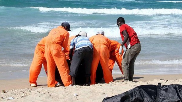 Doğu Afrika'da düzensiz göçmen trajedisi: 5 ölü, 130 kayıp Doğu Afrika'da düzensiz göçmen trajedisi: 5 ölü, 130 kayıp