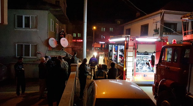 Düzce&#039;de dumanların kapladığı evde can pazarı yaşandı