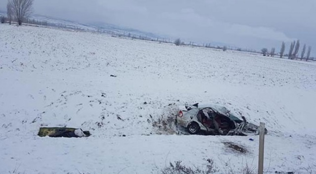 Eskişehir&#039;de korkunç kaza! 3 kişi hayatını kaybetti