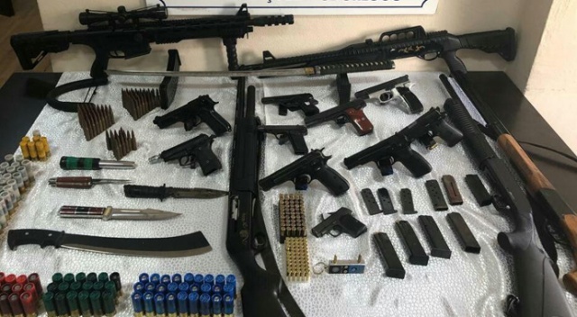 Giresun'daki operasyonda 22 kişi gözaltına alındı Giresun'daki operasyonda 22 kişi gözaltına alındı
