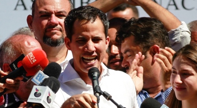 Guaido hakkında soruşturma başlatıldı Guaido hakkında soruşturma başlatıldı