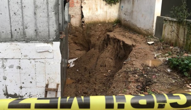 İnşaat kazı alanında insan kemikleri bulundu