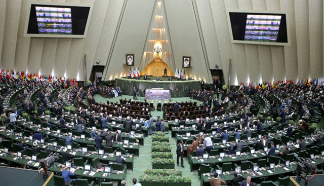 İran hükümeti 13 yaş altı kızların evlendirilmesine karşı