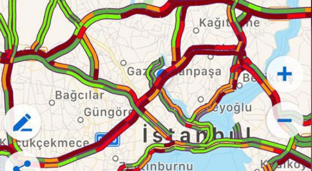 İstanbul'da trafik yoğunluğu yüzde 70’in üzerine çıktı