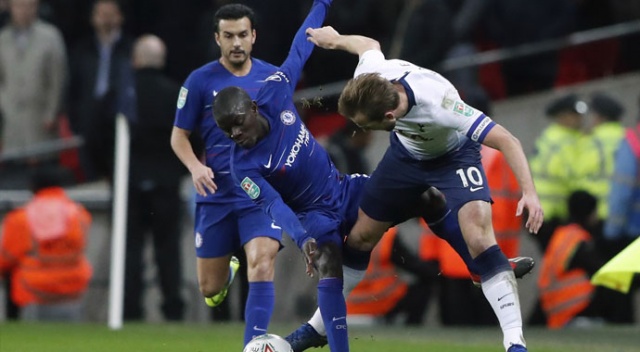 Kupada avantaj Tottenham'da Kupada avantaj Tottenham'da