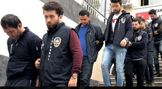 Mahsun Kırmızıgül'ün annesine hırsızlık şoku yaşatan zanlılar hakkında gelişme Mahsun Kırmızıgül'ün annesine hırsızlık şoku yaşatan zanlılar hakkında gelişme