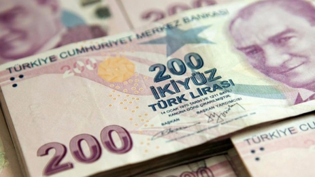 Memur ve emekliye üçlü zam geliyor Memur ve emekliye üçlü zam geliyor