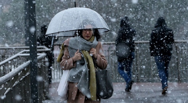 Meteoroloji uyardı! Kar geliyor ( İstanbul&#039;a kar yağacak mı? İstanbul&#039;da kar var mı?)