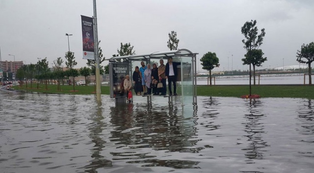 Meteoroloji uyardı! Sel ve baskınlara dikkat (Bugün Hava Nasıl Olacak? 27 Ocak Hava Durumu) Meteoroloji uyardı! Sel ve baskınlara dikkat (Bugün Hava Nasıl Olacak? 27 Ocak Hava Durumu)